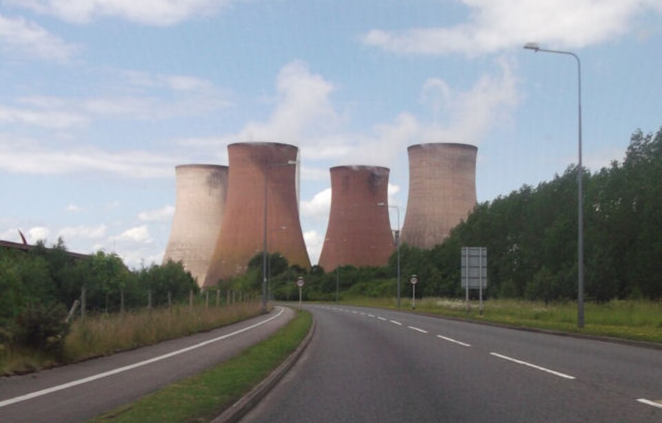image of the 4 cooling towers at Rugeley power station